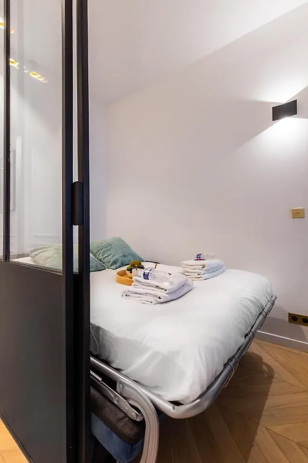 Cmg Tres Bel Appartement Lumineux Montorgueil Sentier Paris Apartment